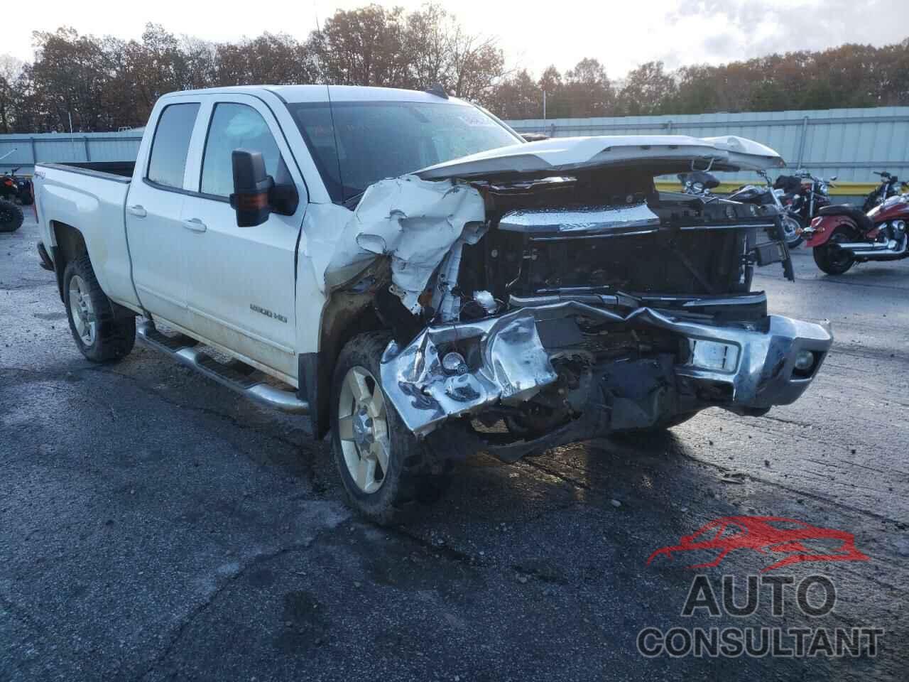 CHEVROLET SILVERADO 2018 - 1GC2KVEG4JZ351030