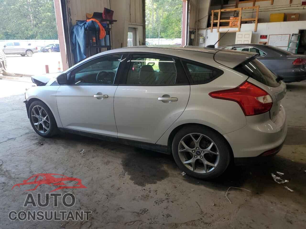 FORD FOCUS 2014 - 1FADP3K29EL381999