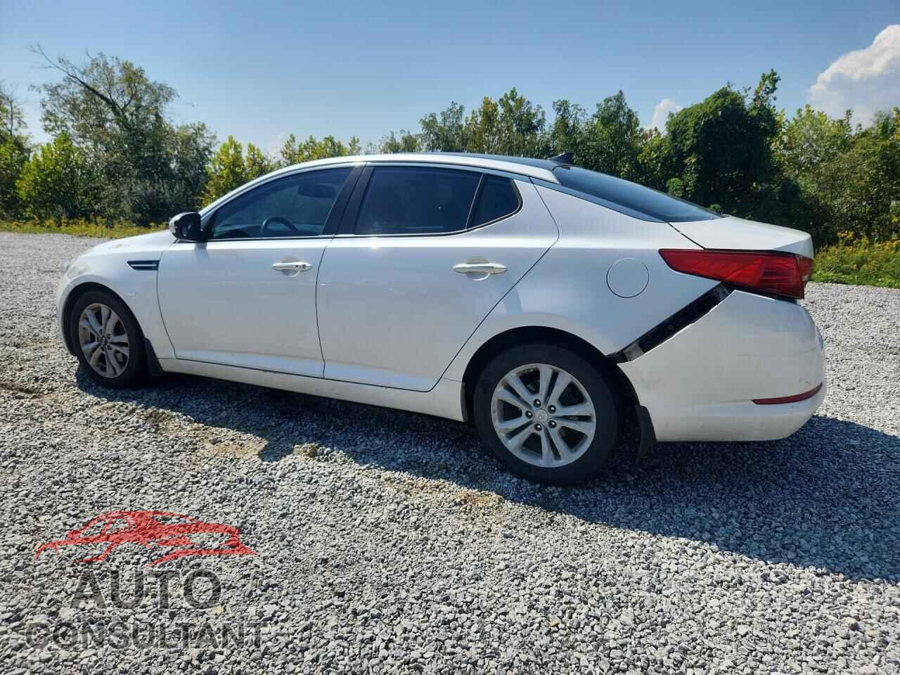 KIA OPTIMA 2011 - KNAGN4A71B5058723