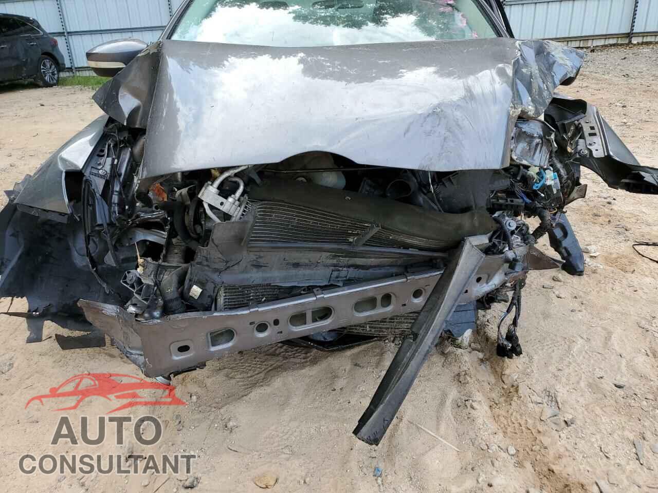 FORD FOCUS 2013 - 1FADP3F24DL194324