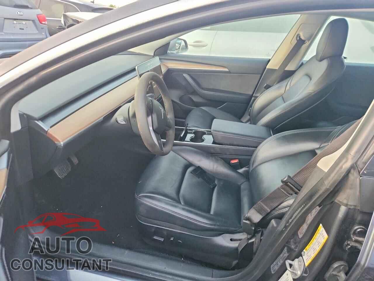 TESLA MODEL 3 2020 - 5YJ3E1EB9LF663846