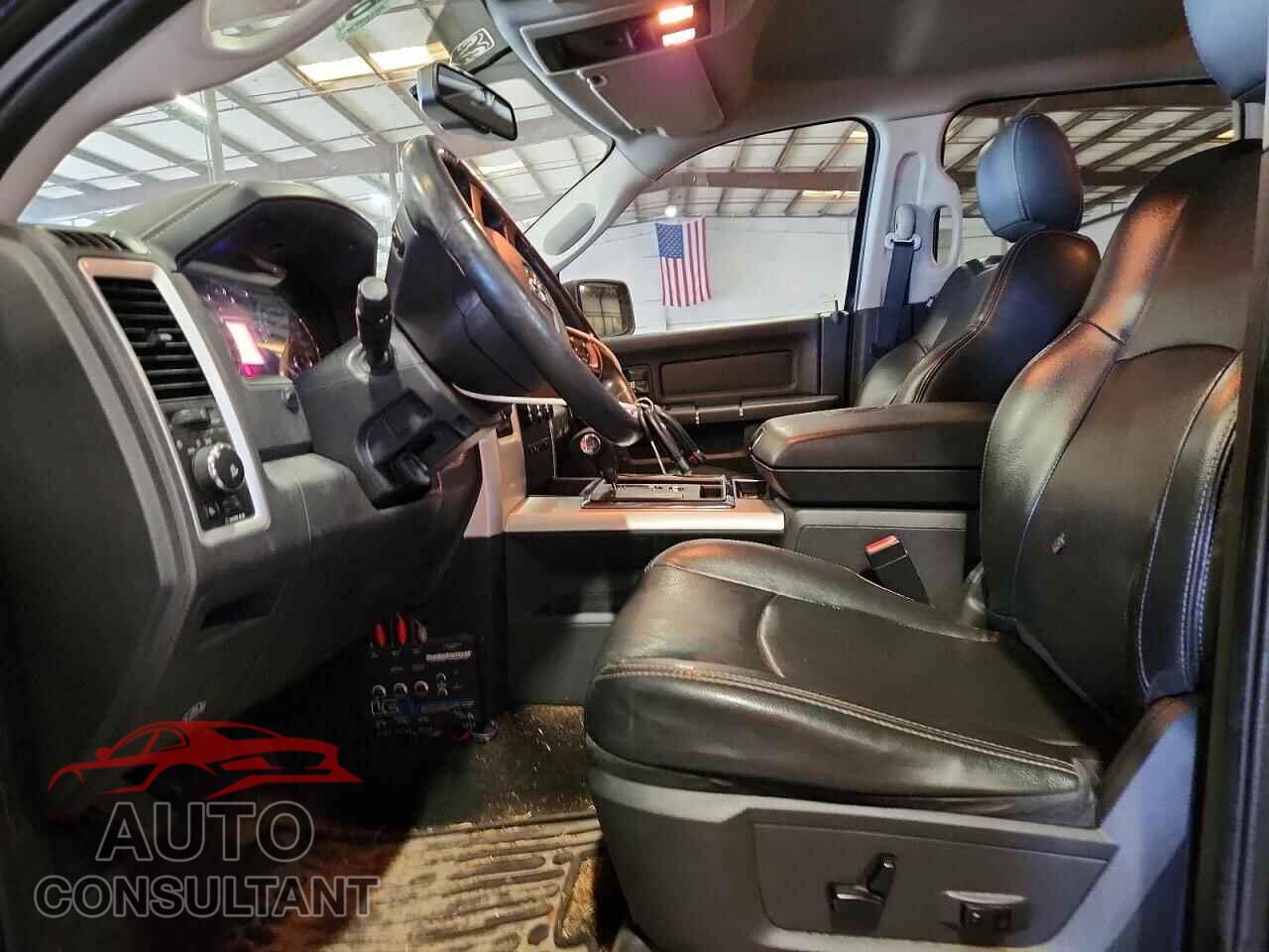 DODGE RAM 1500 2012 - 1C6RD7MTXCS272208