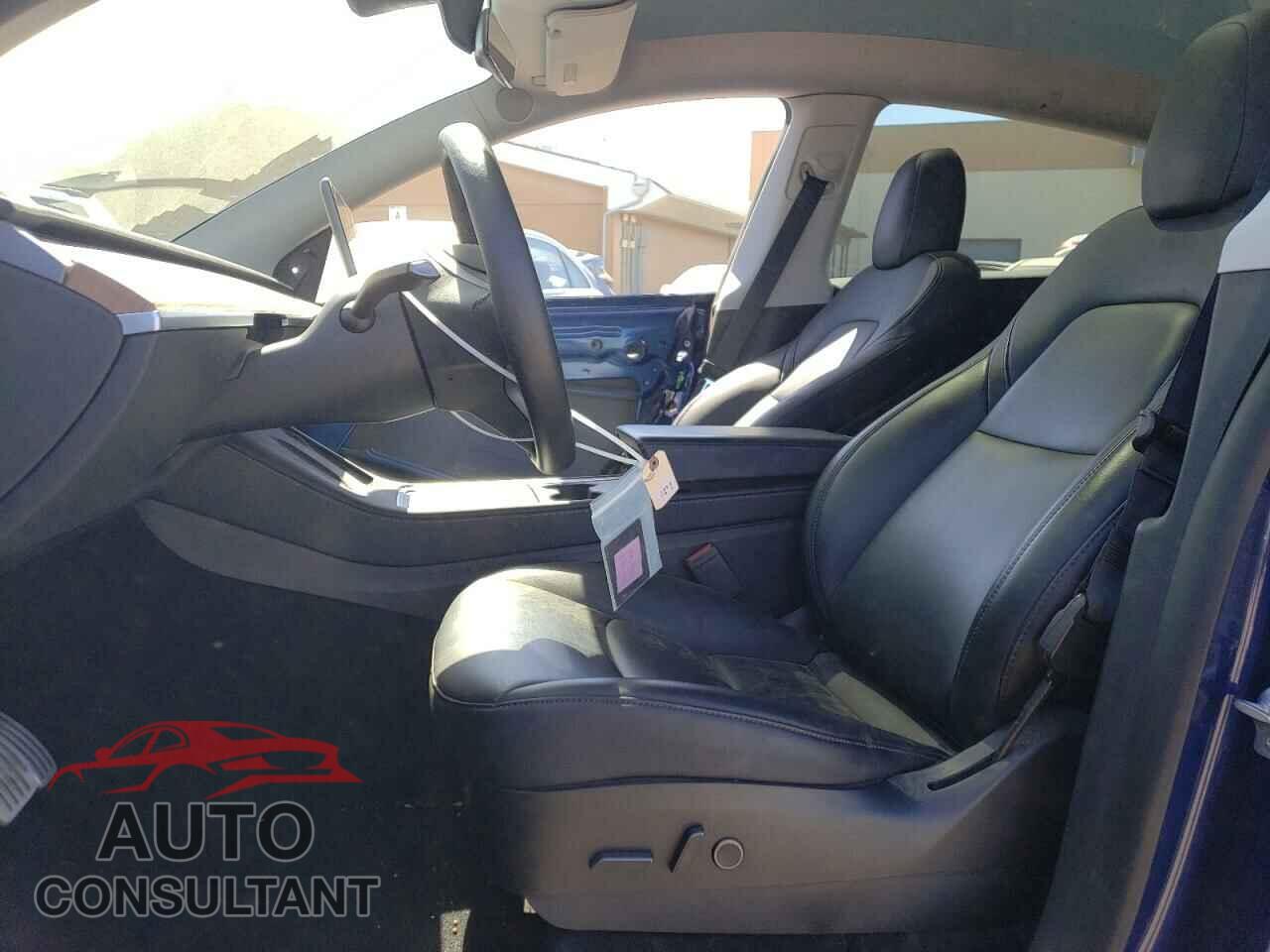 TESLA MODEL Y 2021 - 5YJYGDEF3MF212059