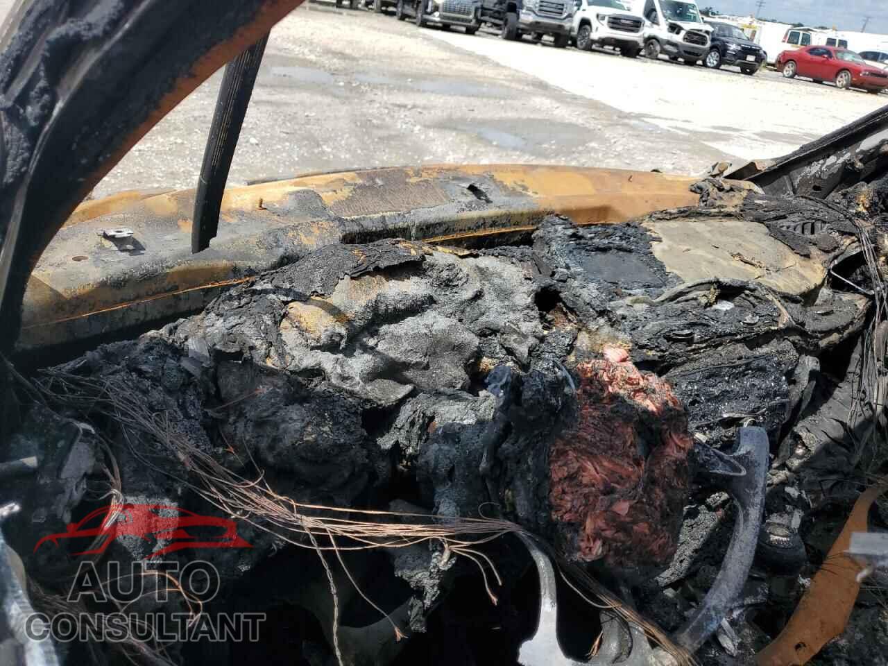 AUDI Q3 2016 - WA1BFCFS7GR017105
