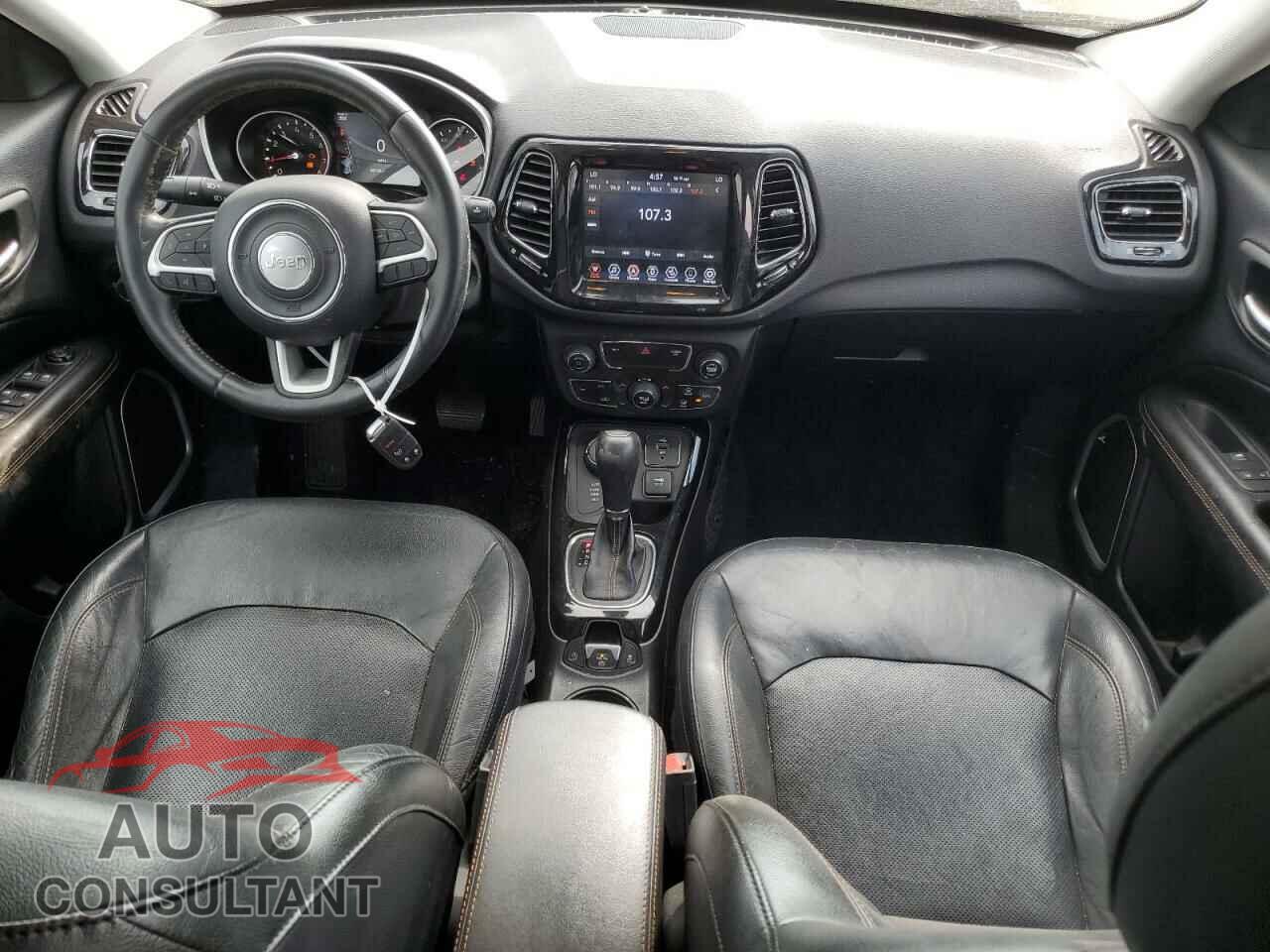 JEEP COMPASS 2017 - 3C4NJDCB3HT675010