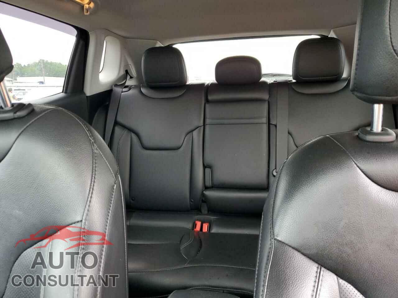JEEP COMPASS 2019 - 3C4NJDCB1KT672887