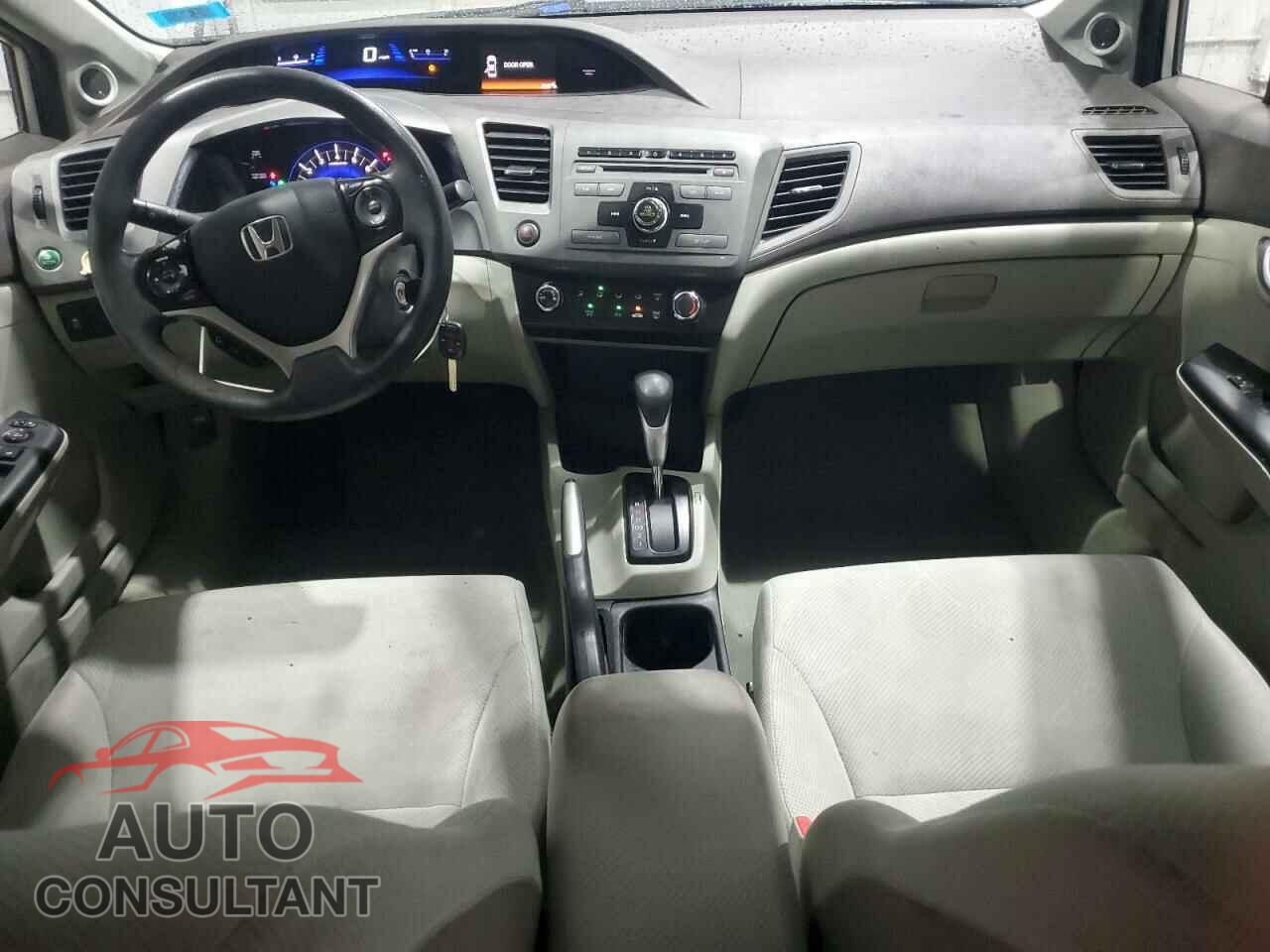 HONDA CIVIC 2012 - 2HGFB2F80CH316268