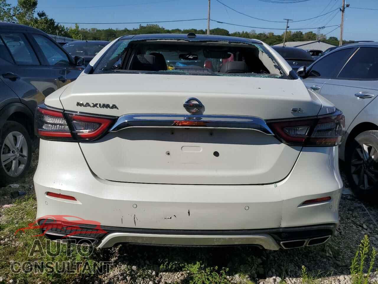 NISSAN MAXIMA 2019 - 1N4AA6AV9KC367386