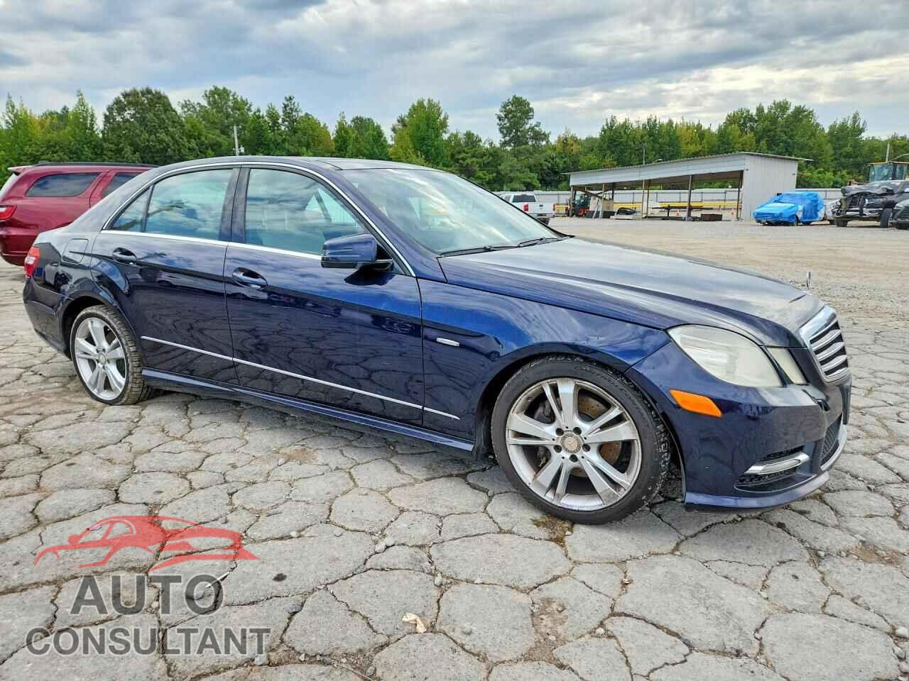 MERCEDES-BENZ E-CLASS 2012 - WDDHF5KB5CA533821