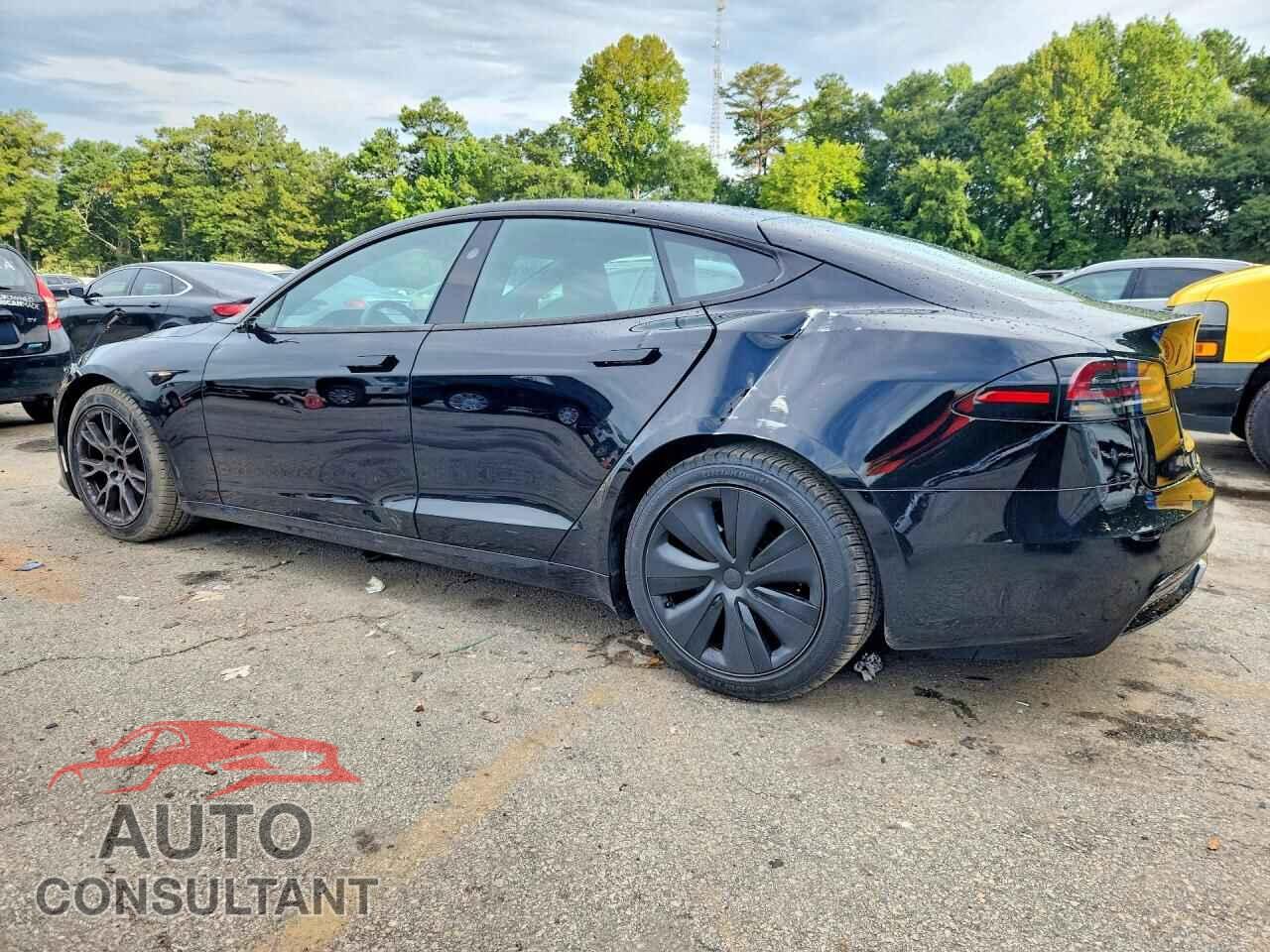 TESLA MODEL S 2023 - 5YJSA1E50PF520419
