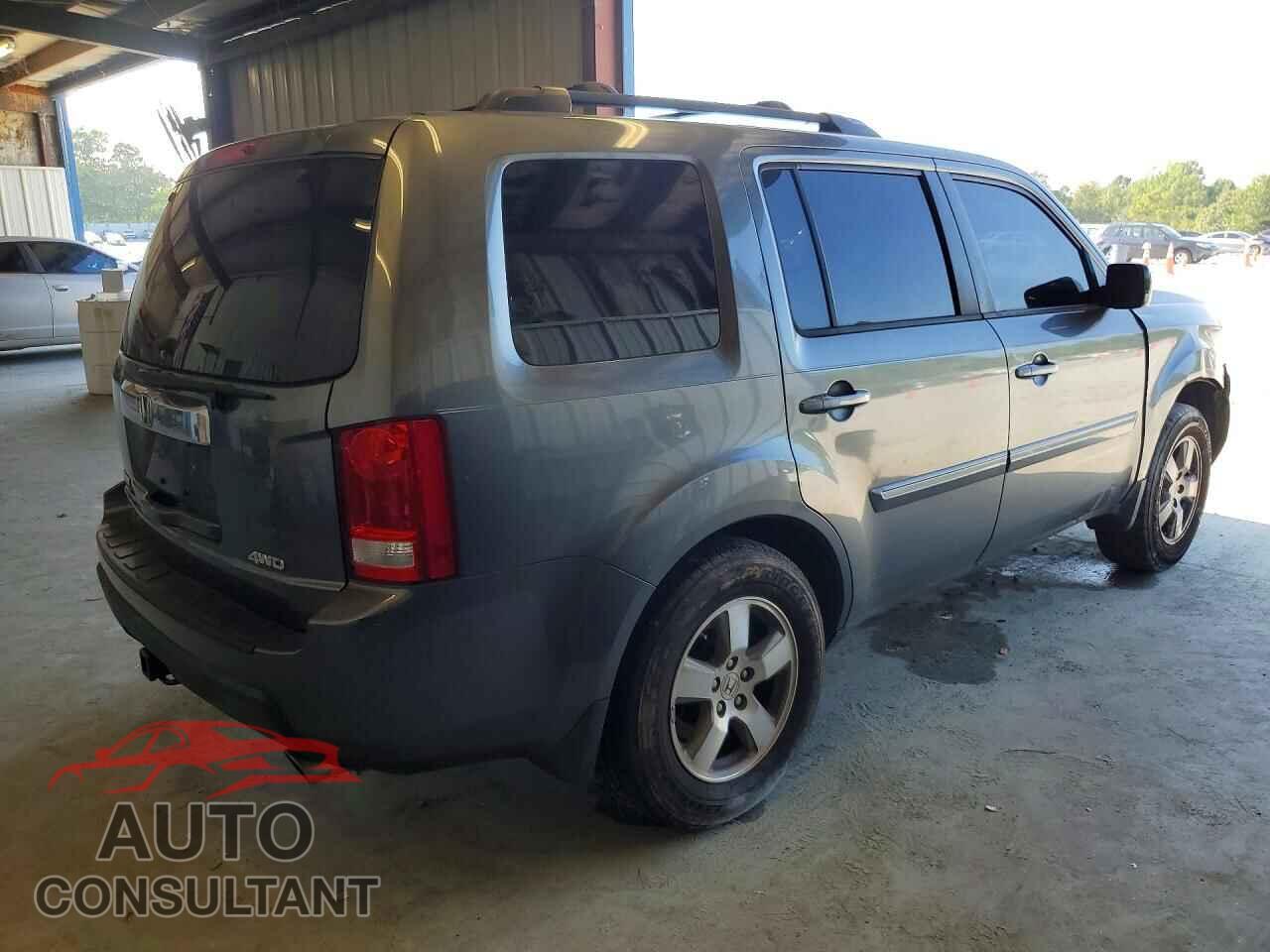 HONDA PILOT 2011 - 5FNYF4H70BB014687
