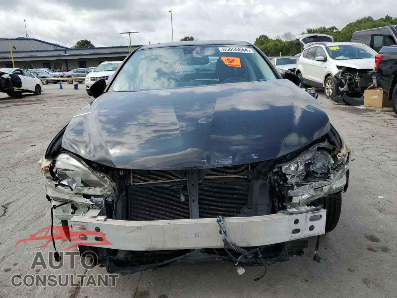 LEXUS CT 200 2014 - JTHKD5BH3E2181439