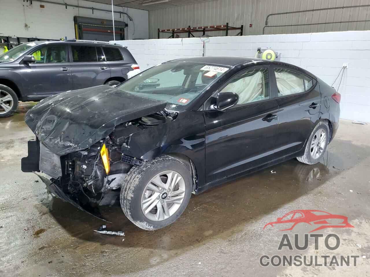 HYUNDAI ELANTRA 2019 - KMHD84LF0KU848193