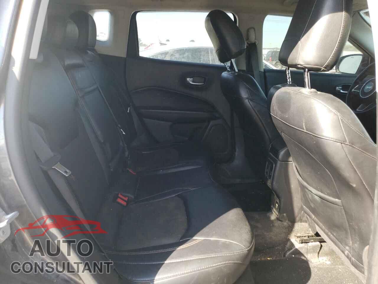JEEP COMPASS 2017 - 3C4NJDBB2HT674755