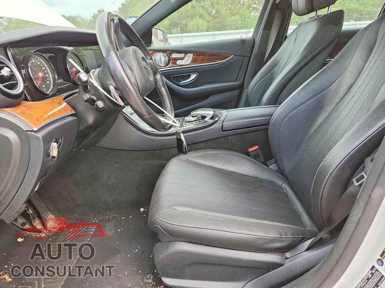 MERCEDES-BENZ E-CLASS 2017 - WDDZF4KB8HA150364