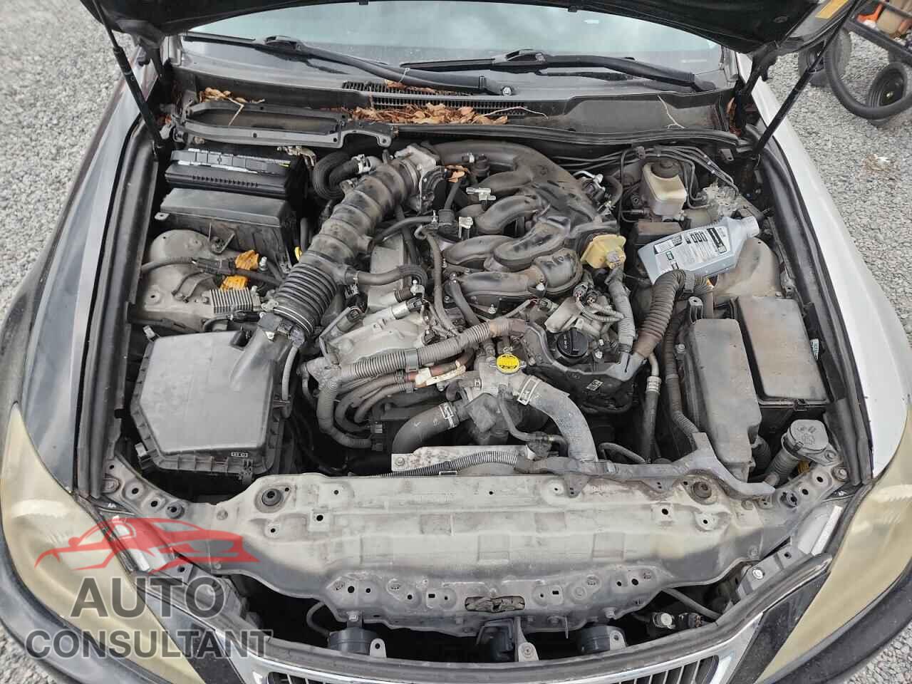 LEXUS IS 2012 - JTHBF5C22C5168360
