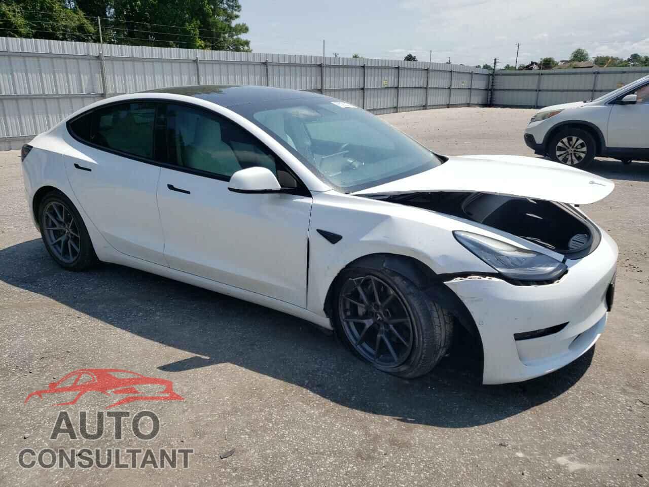 TESLA MODEL 3 2021 - 5YJ3E1EA2MF851844