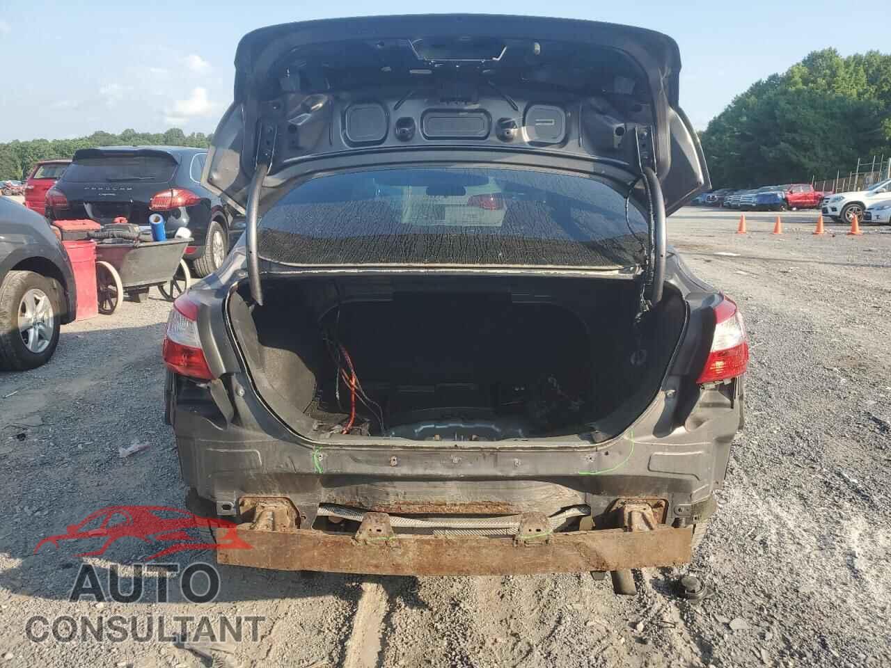 FORD FOCUS 2013 - 1FADP3F27DL135638