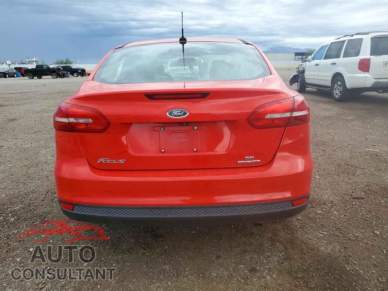 FORD FOCUS 2015 - 1FADP3F25FL324663