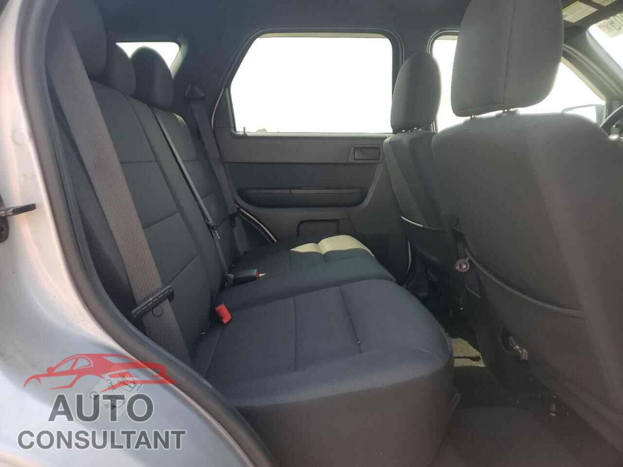 FORD ESCAPE 2011 - 1FMCU0D71BKB82741