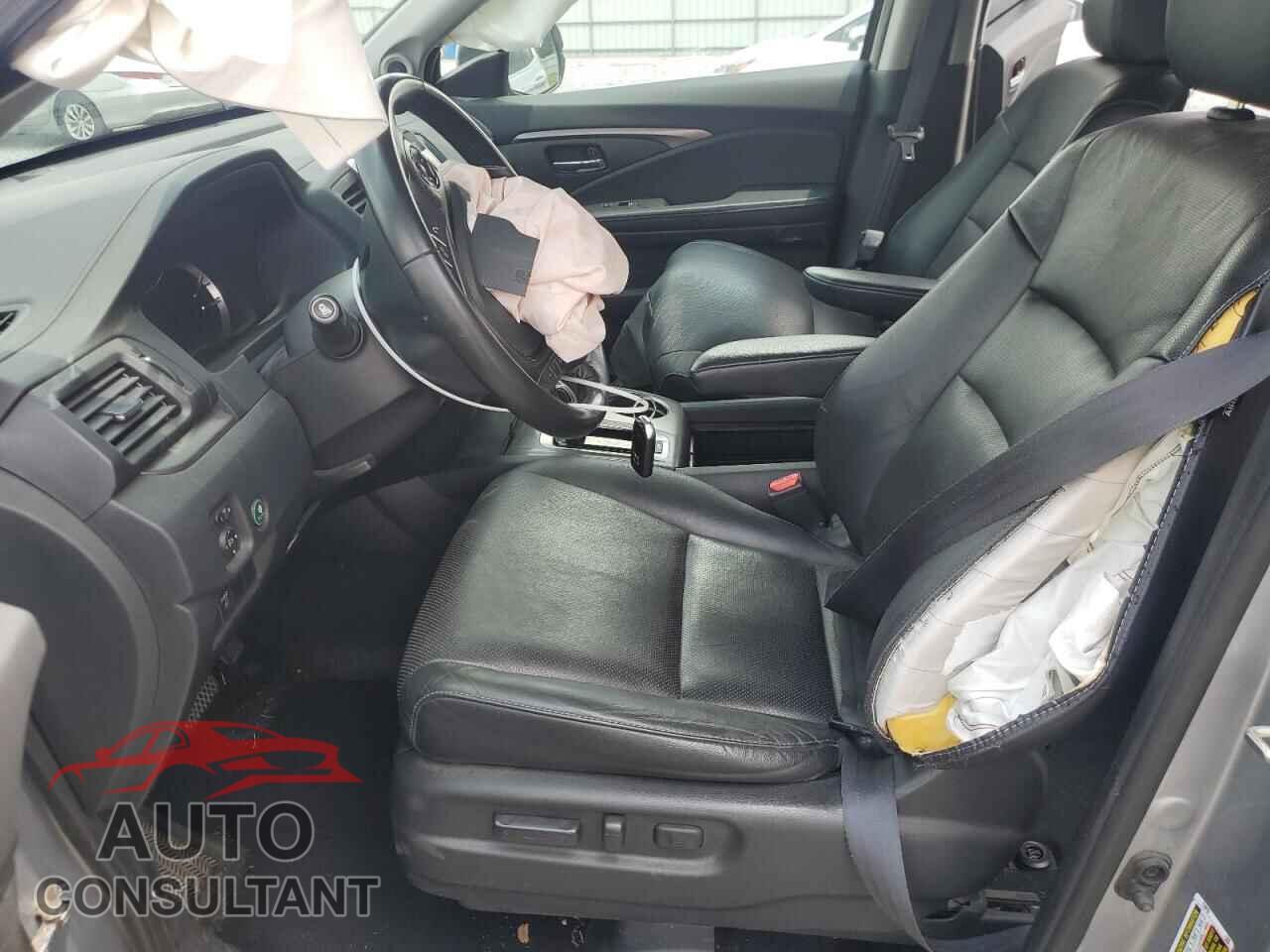 HONDA RIDGELINE 2017 - 5FPYK2F62HB007170