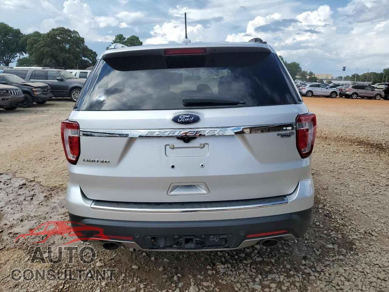 FORD EXPLORER 2019 - 1FM5K7F83KGB16384