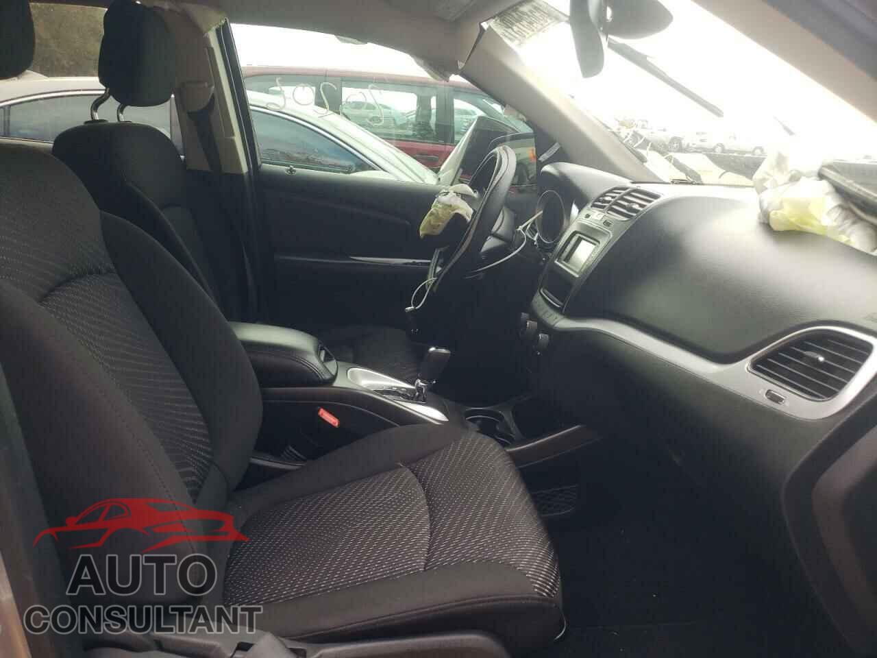 DODGE JOURNEY 2020 - 3C4PDCAB2LT194641