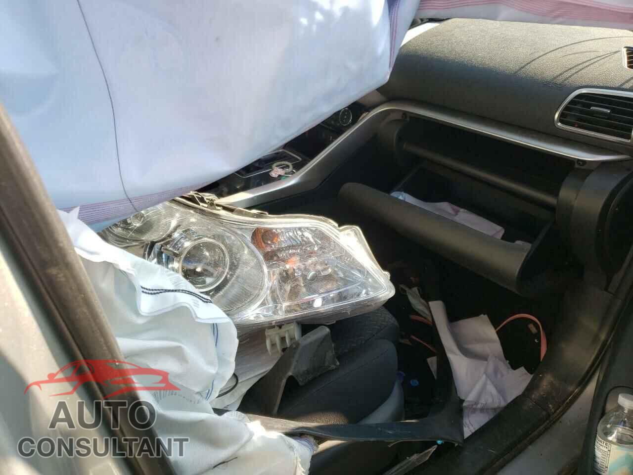 MITSUBISHI ECLIPSE 2018 - JA4AT3AA4JZ048452