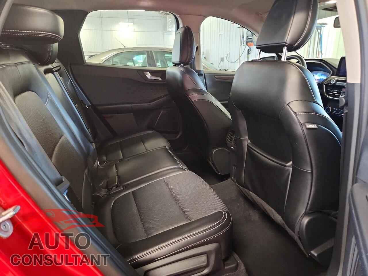 FORD ESCAPE 2020 - 1FMCU9J92LUA11254