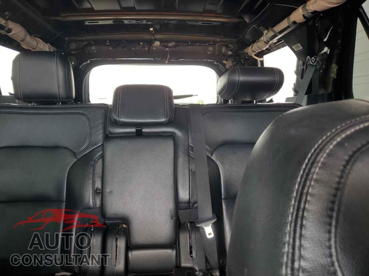 FORD EXPLORER 2018 - 1FM5K7F84JGB43964