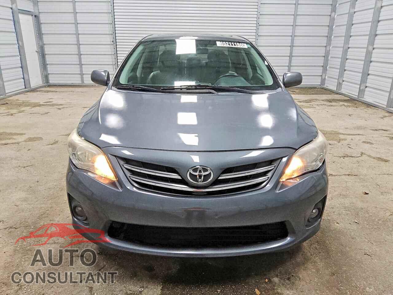 TOYOTA COROLLA 2013 - 2T1BU4EE1DC929733