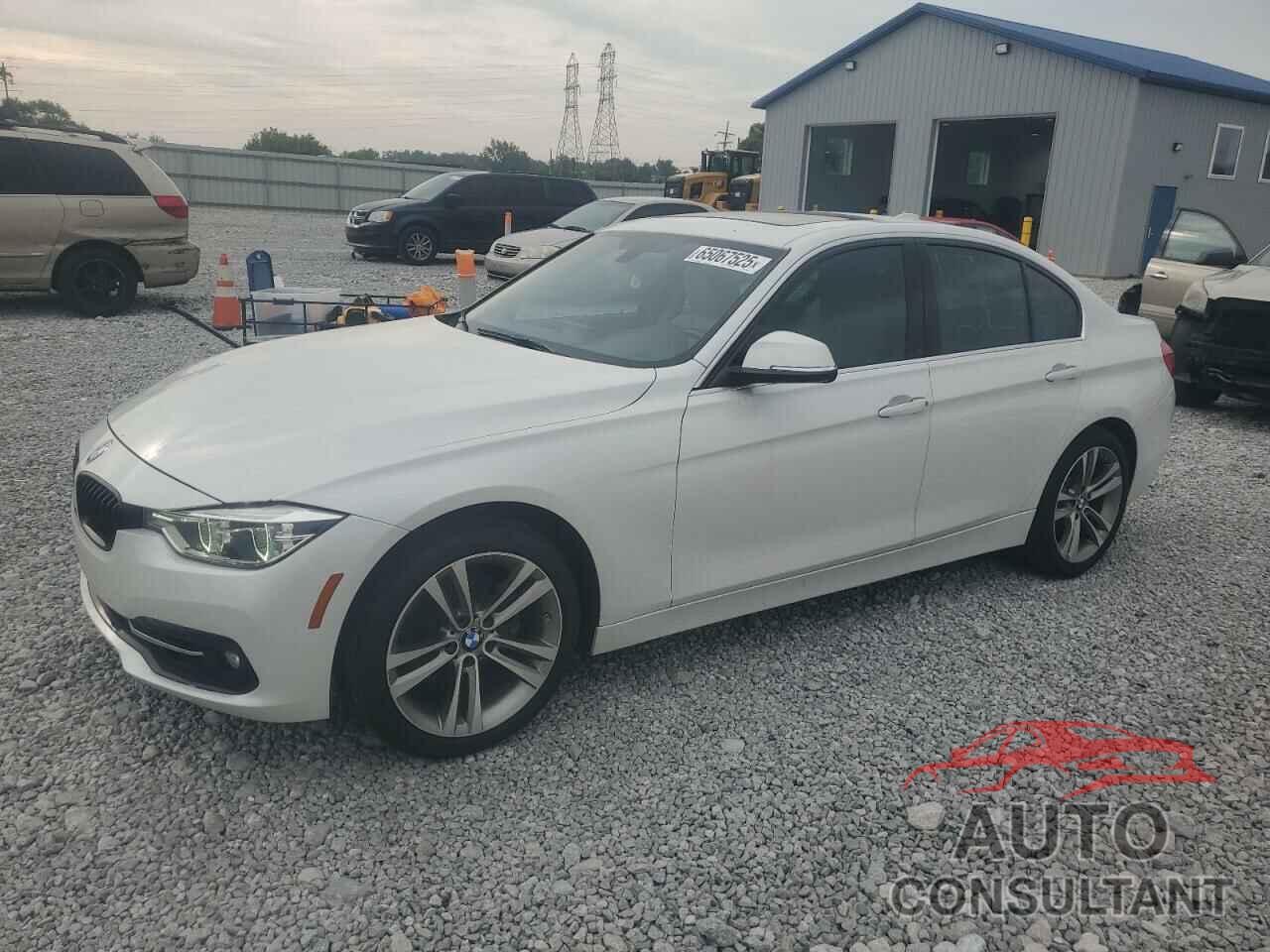 BMW 3 SERIES 2018 - WBA8B9G58JNV00119