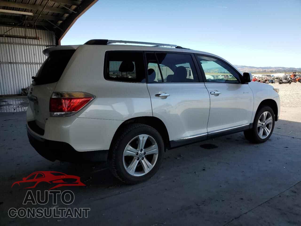 TOYOTA HIGHLANDER 2013 - 5TDDK3EH8DS239973