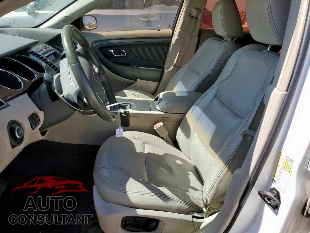 FORD TAURUS 2010 - 1FAHP2EW0AG125327