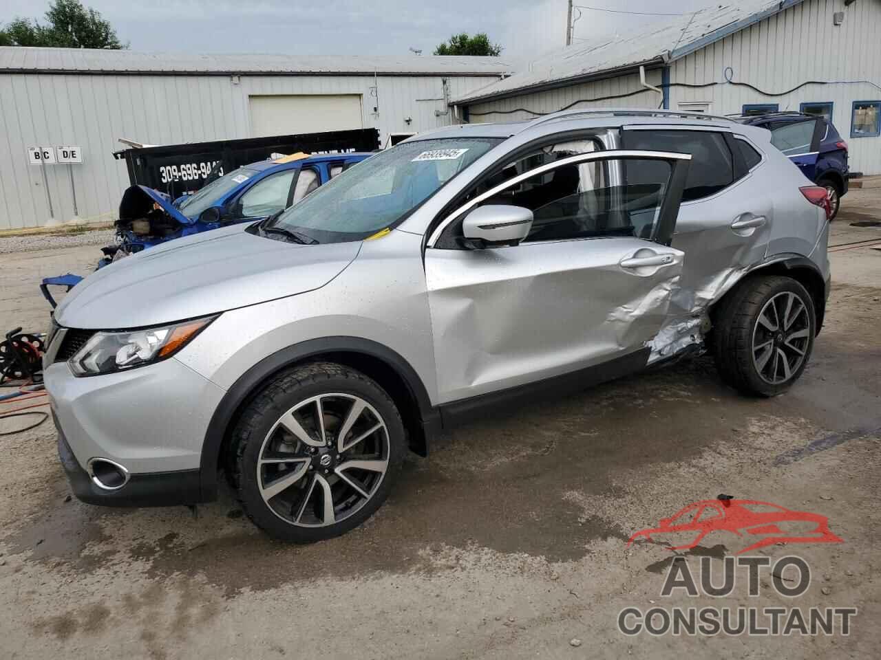 NISSAN ROGUE 2017 - JN1BJ1CR7HW115521