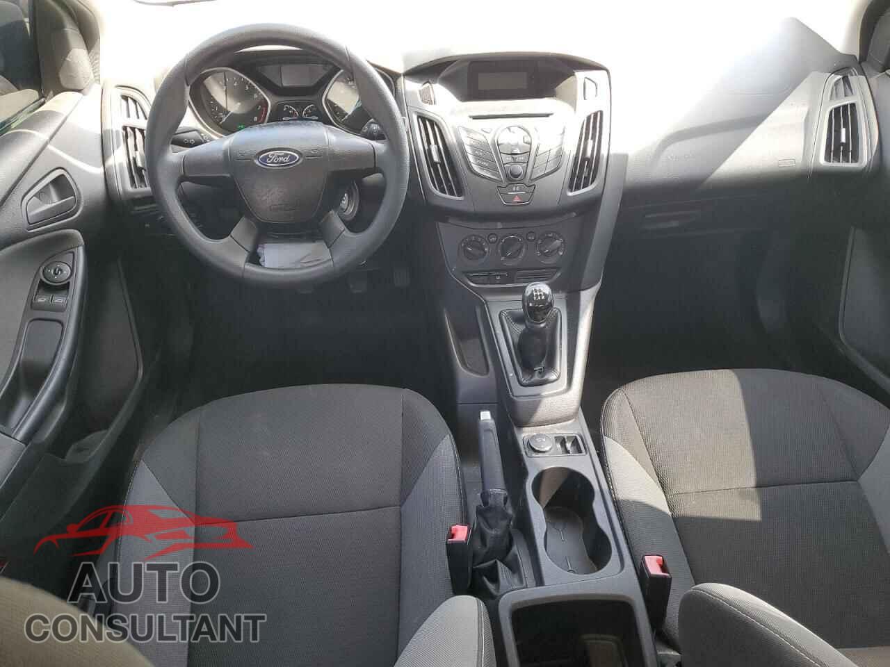 FORD FOCUS 2013 - 1FADP3E27DL201297