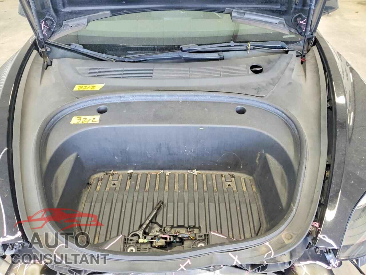 TESLA MODEL 3 2022 - 5YJ3E1EA2NF285654