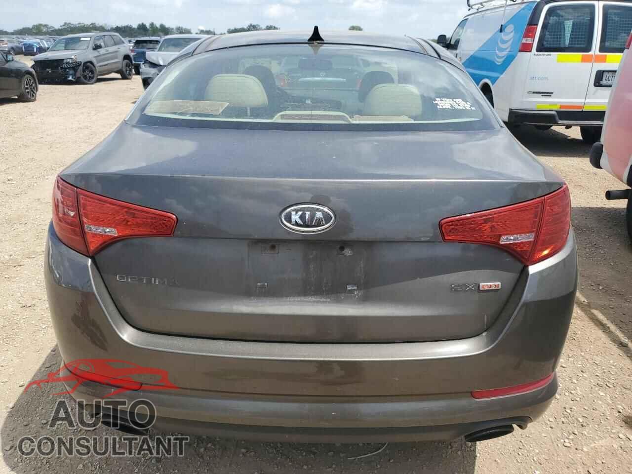 KIA OPTIMA 2011 - KNAGN4A77B5121968