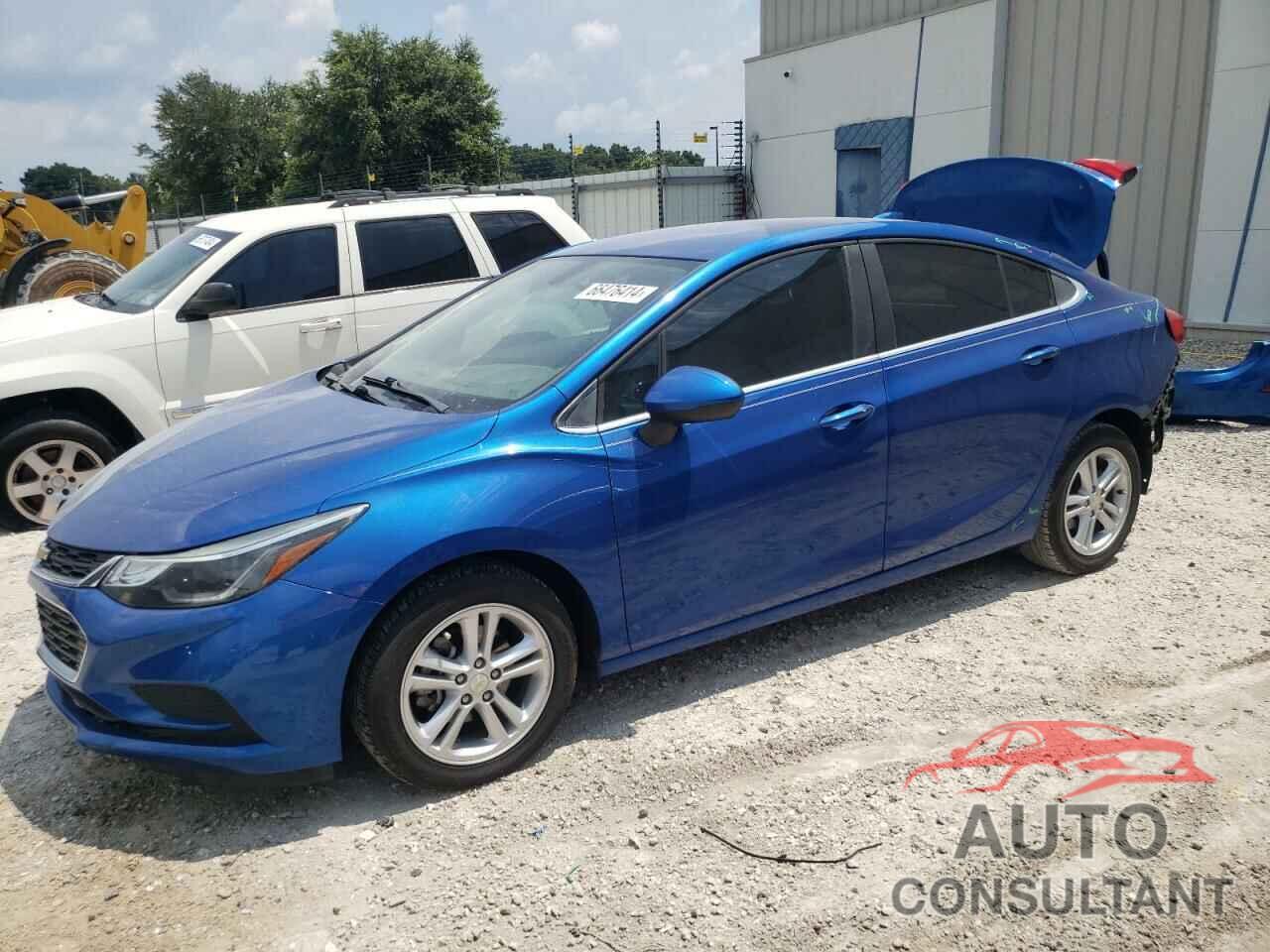 CHEVROLET CRUZE 2018 - 1G1BE5SM4J7232237