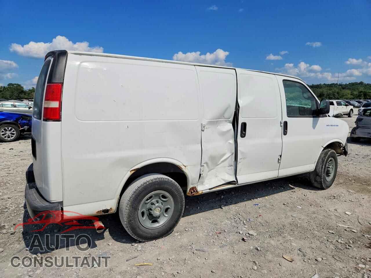 CHEVROLET EXPRESS 2013 - 1GCWGFFA1D1105347