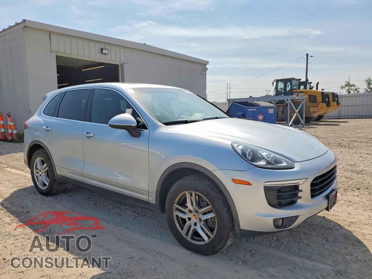 PORSCHE CAYENNE 2018 - WP1AA2A20JKA03787