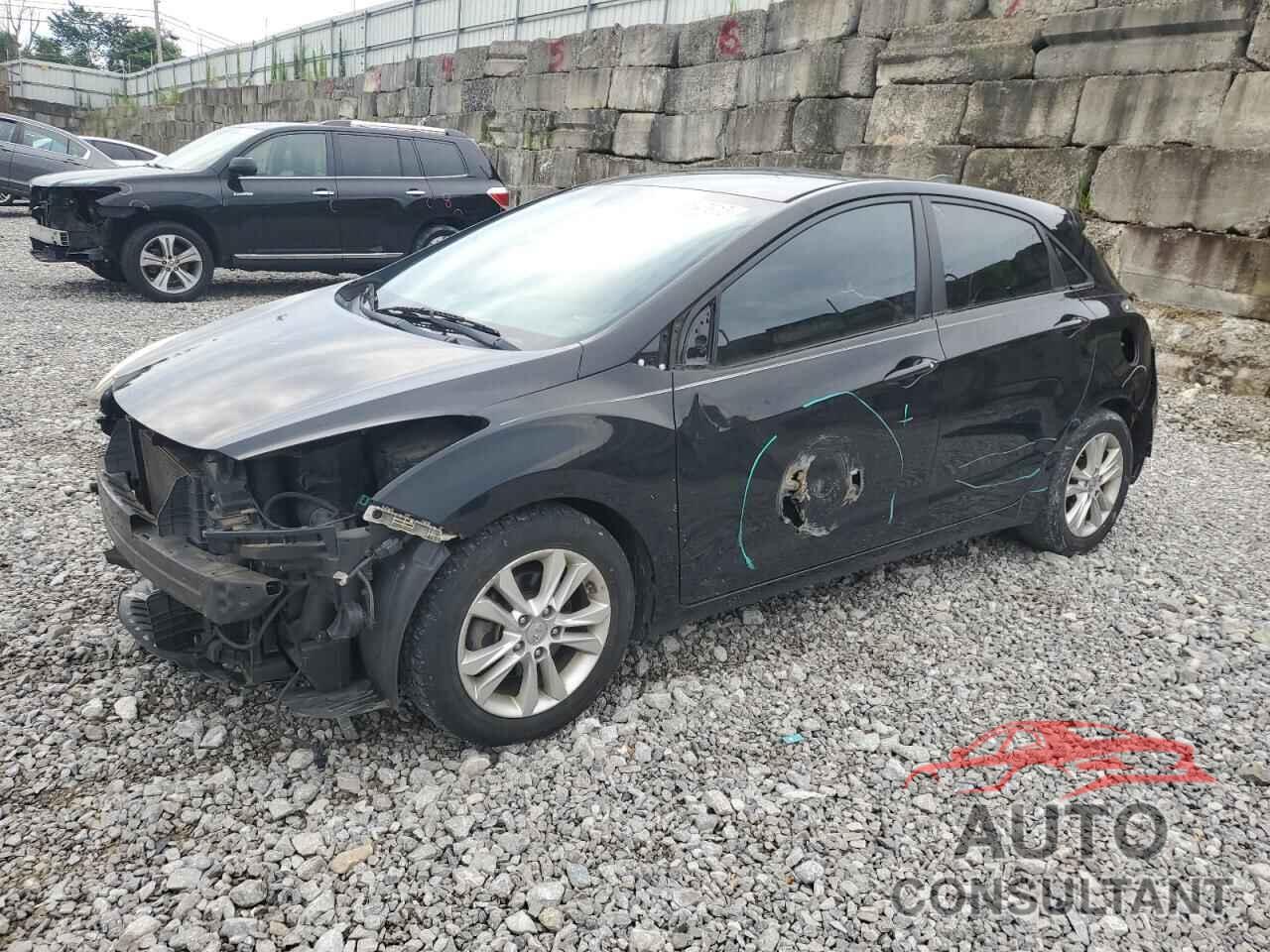 HYUNDAI ELANTRA 2013 - KMHD35LE8DU079859