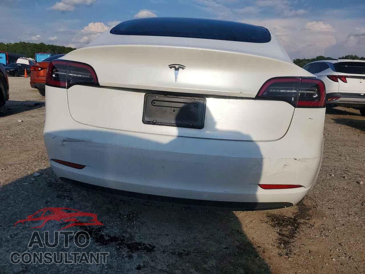 TESLA MODEL 3 2023 - 5YJ3E1EA7PF447443