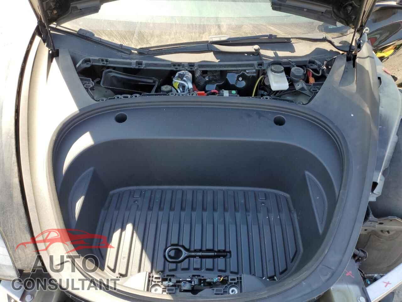 TESLA MODEL 3 2023 - 5YJ3E1EA1PF482575