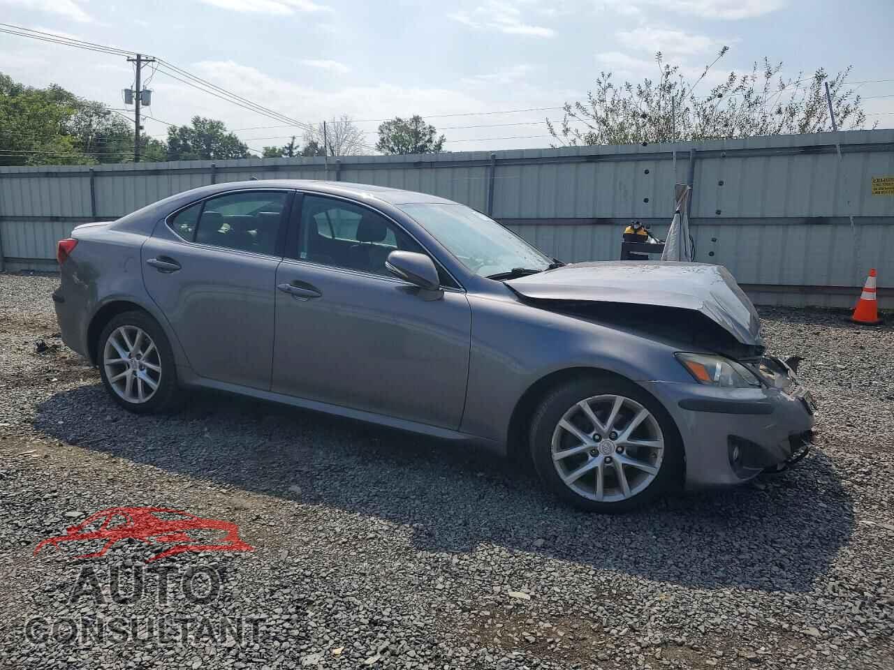 LEXUS IS 2013 - JTHCF5C22D5063291