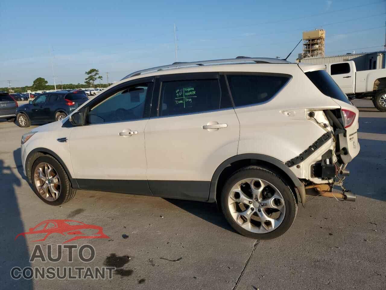 FORD ESCAPE 2013 - 1FMCU0J99DUA71609