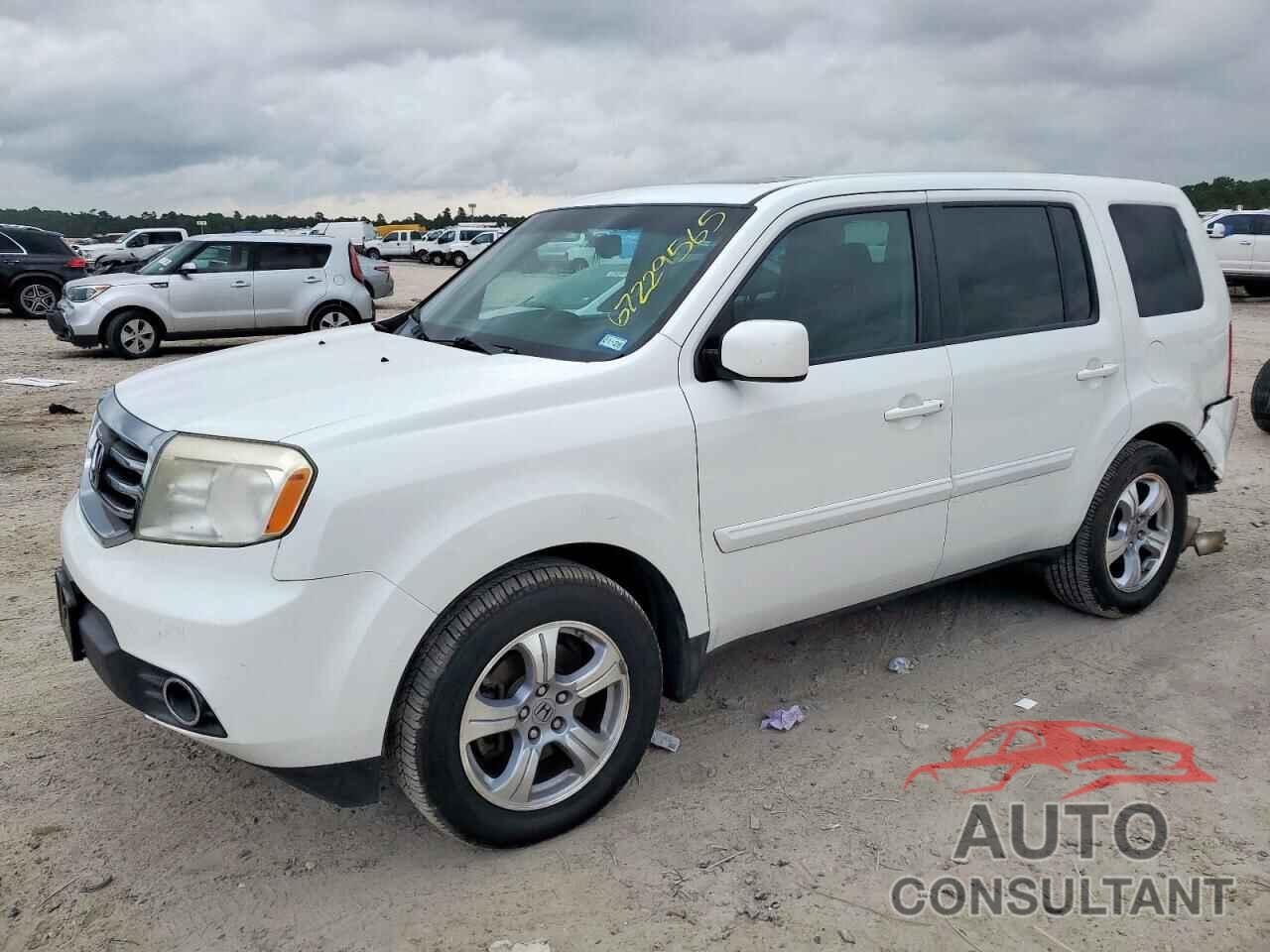 HONDA PILOT 2013 - 5FNYF3H75DB009224