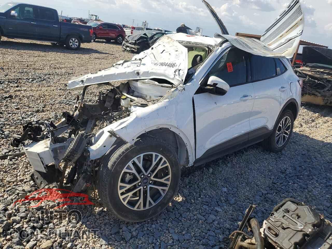 FORD ESCAPE 2020 - 1FMCU0H6XLUA14863