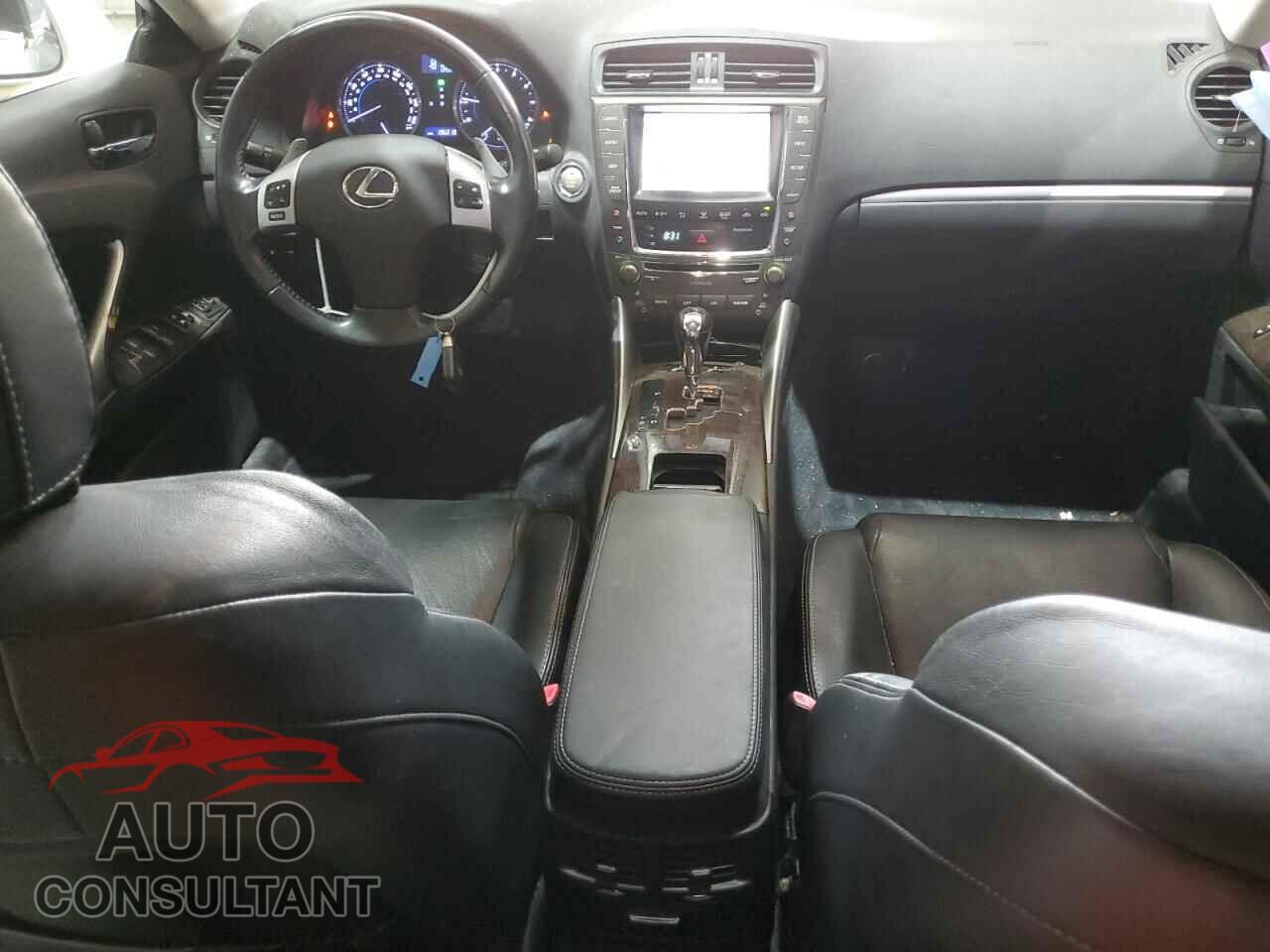 LEXUS IS 2012 - JTHCF5C23C5054615