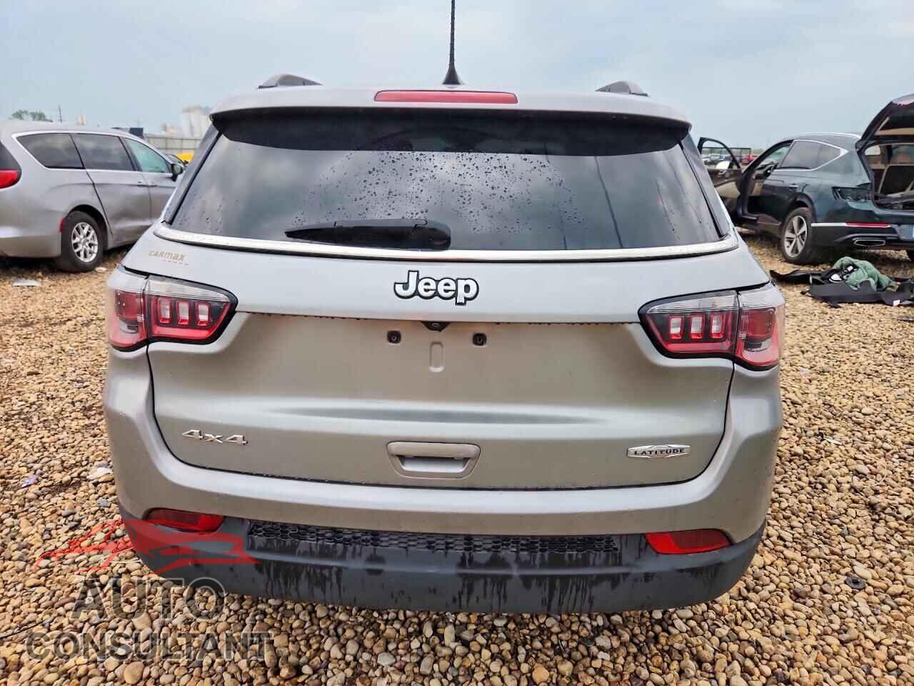 JEEP COMPASS 2019 - 3C4NJDBB6KT714407